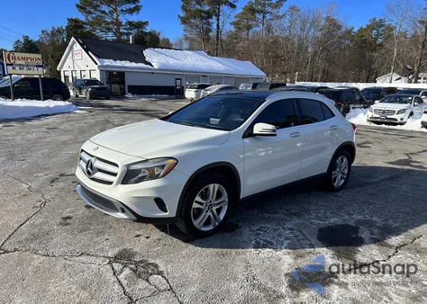 2017 Mercedes-Benz Gla 250 z USA, uszkodzony, nr VIN WDCTG4EB4HJ287983